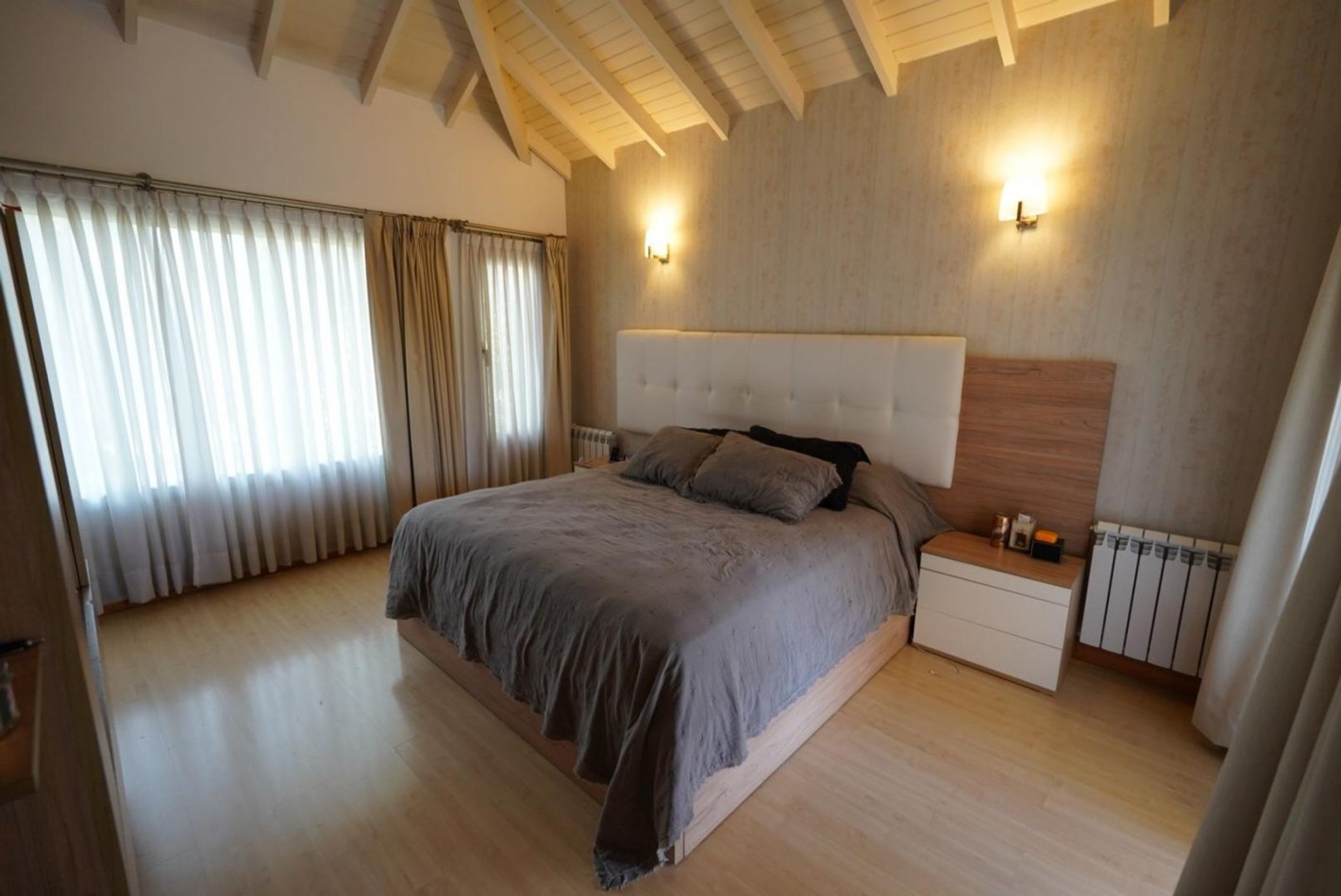 Chalet 5 ambientes - De Categoria