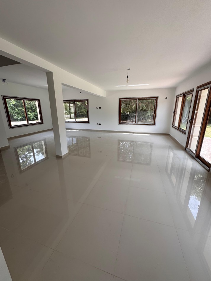 Country San Diego ! Chalet impecable  