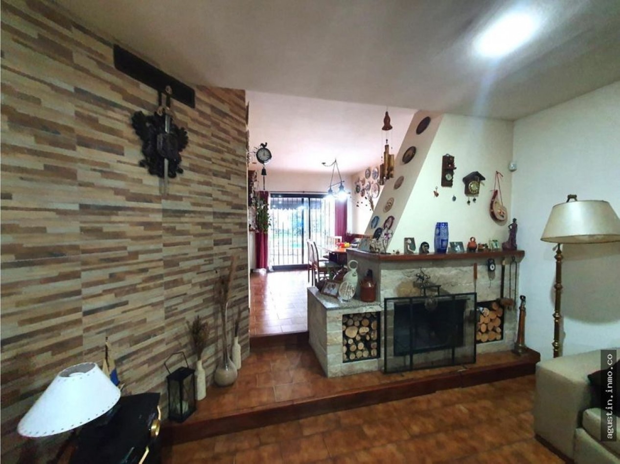 Besares 584 ‼ Chalet 5 ambientes... acepta Permutas 