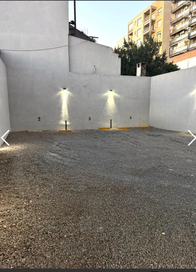 Departamento 2 ambientes con cochera