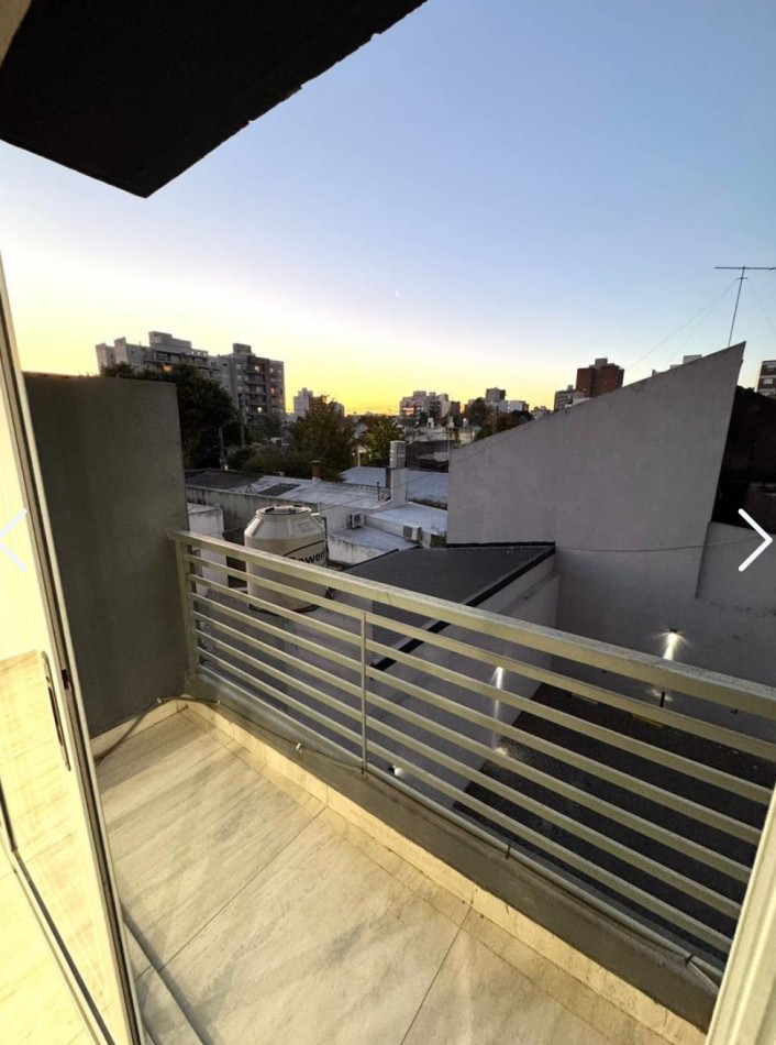 Departamento 2 ambientes con cochera