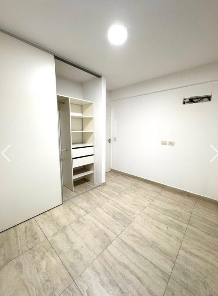 Departamento 2 ambientes con cochera