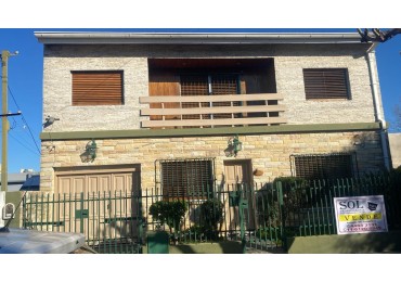 Chalet 5 ambientes 