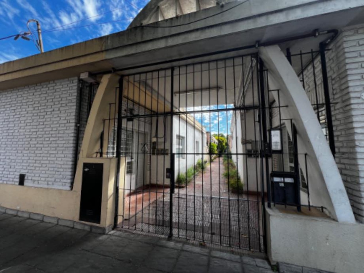 Casa en Ph 3 ambientes impecable