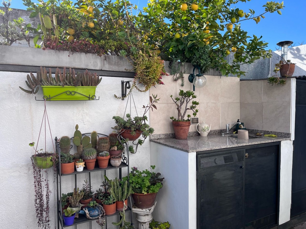 Duplex 3 ambientes impecable !