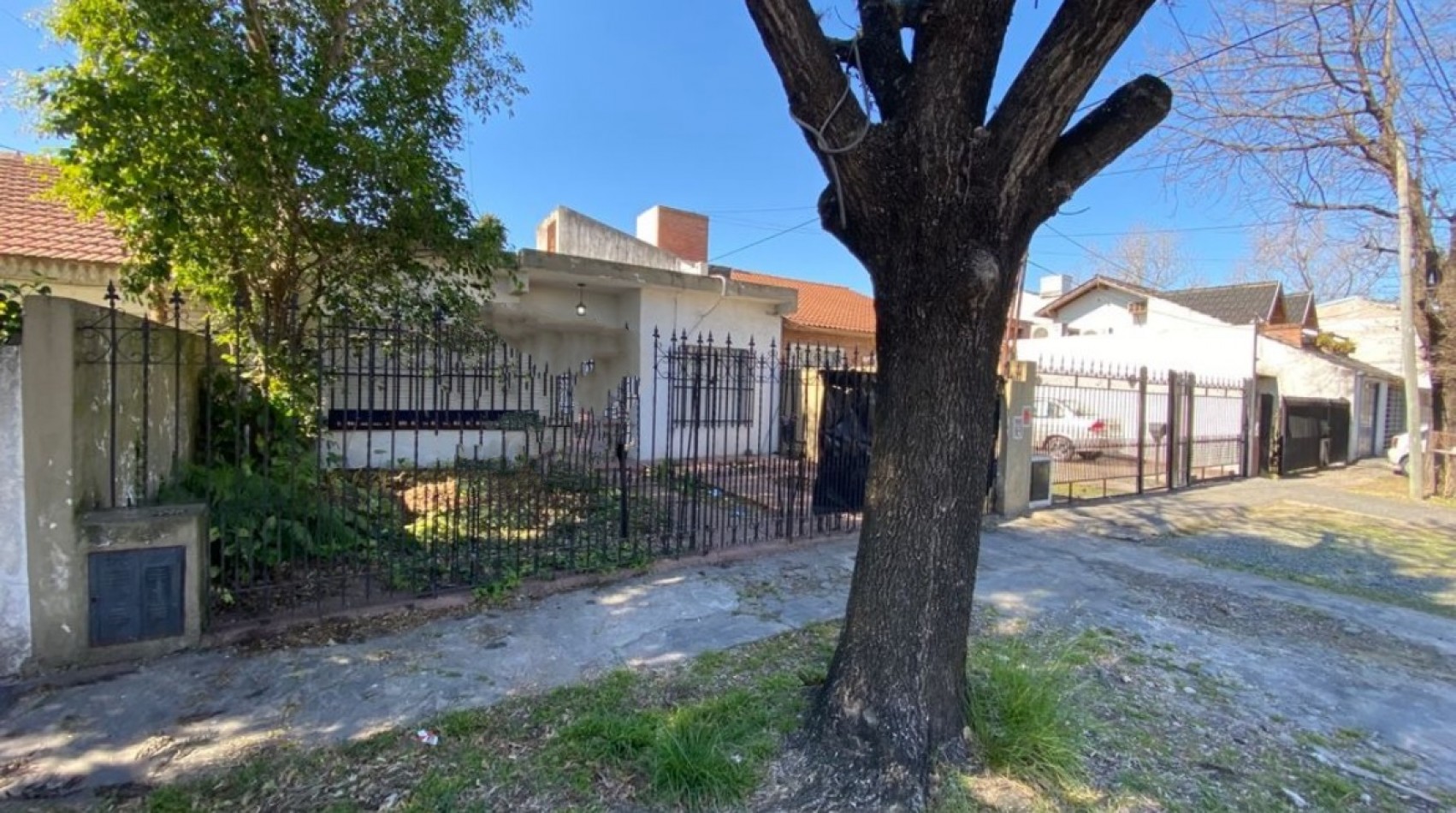 Casa americana 3 ambientes ! Lote de 10 x 37 