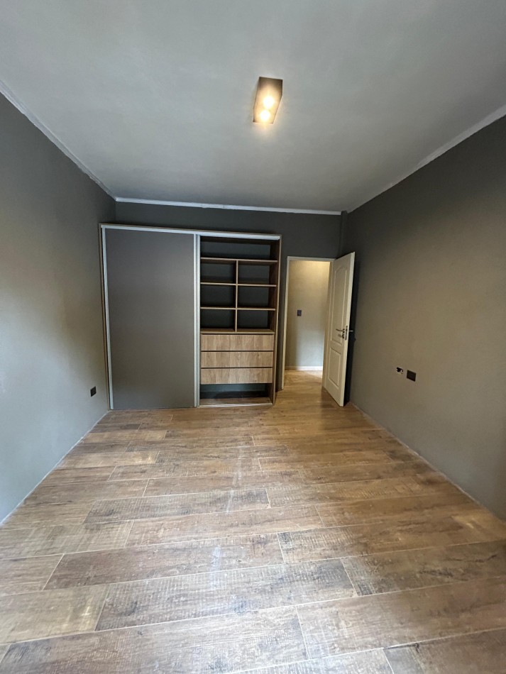 Casa 4 ambientes ! A nuevo ! Apta credito 