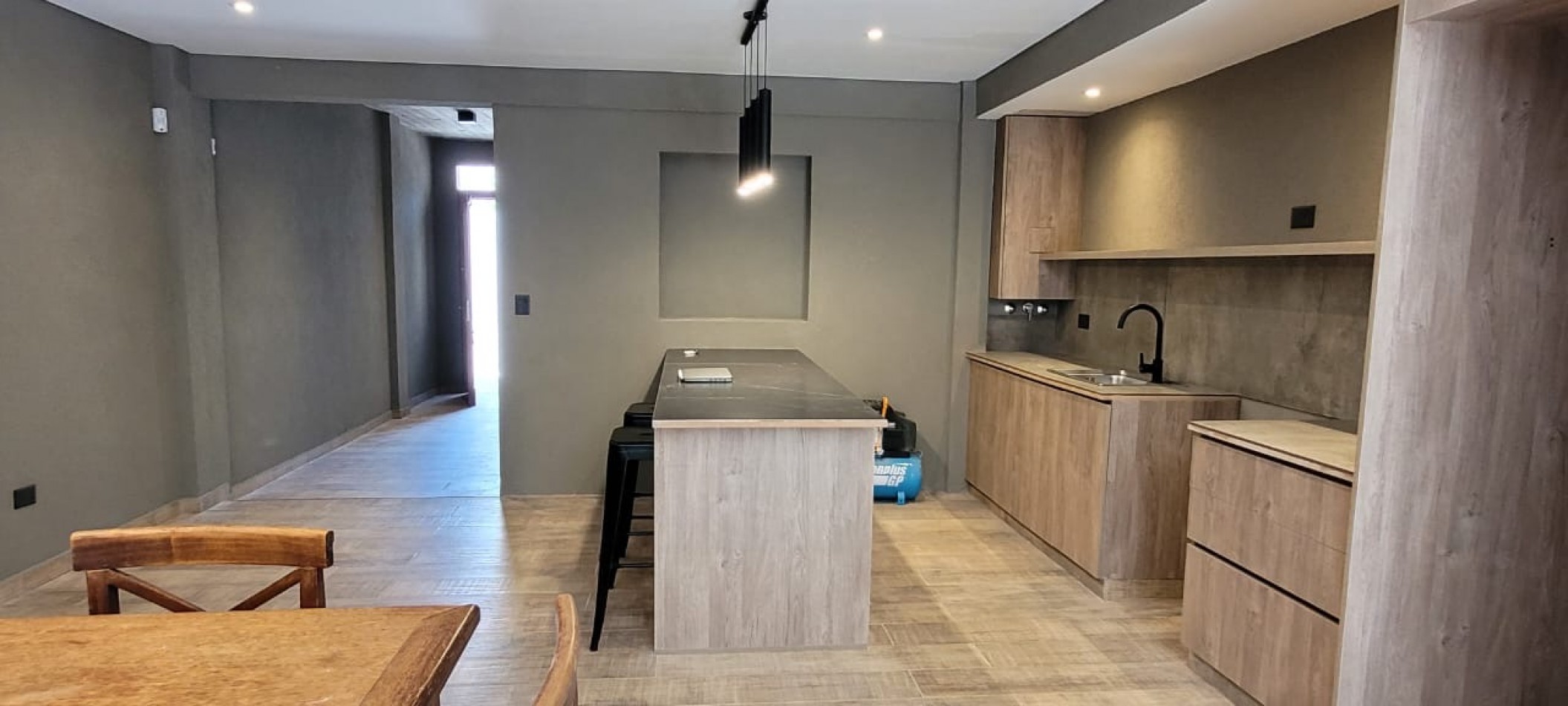 Casa 4 ambientes ! A nuevo ! Apta credito 