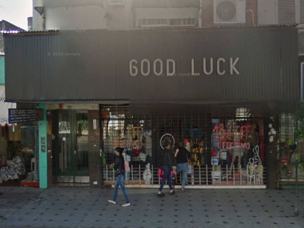 Local en moron centro 