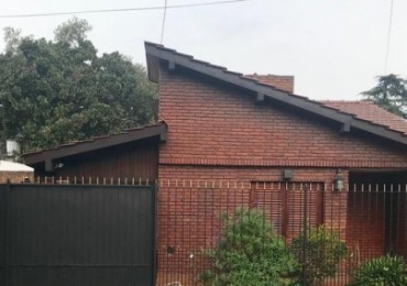 Castelar Norte .. Exclusiva ubicacion !