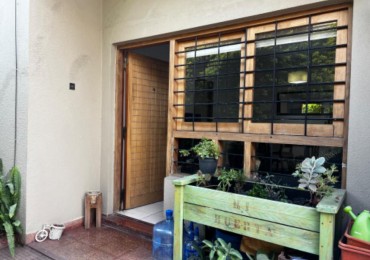 Casa en Ph 3 ambientes impecable 