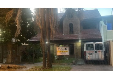 Chalet 4 ambientes ! Apto credito ! 