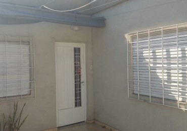 Casa 3 ambientes en complejo 